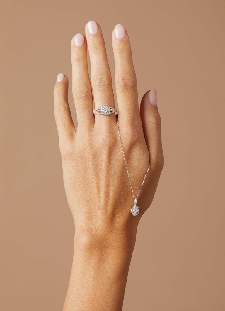 Inel cu vârf de diamant din aur alb, diamant de 0.38ct, Petite Romance