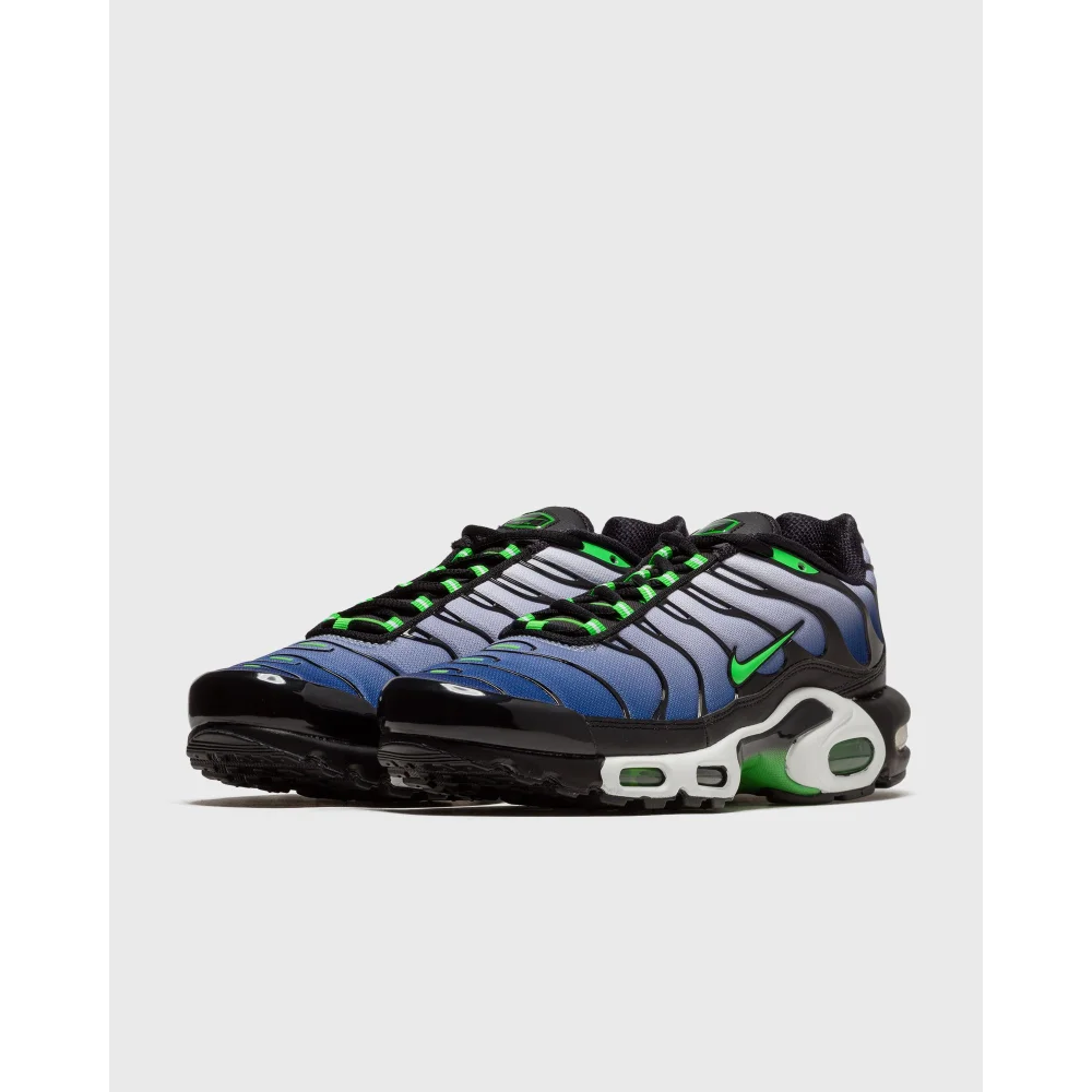 Nike Air Max Plus DX4326-001 / schwarz