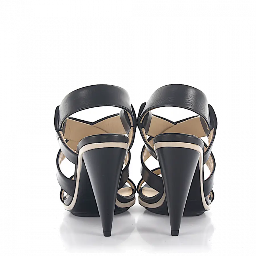 Balenciaga - Riemchensandalen Kalbsleder schwarz - schwarz