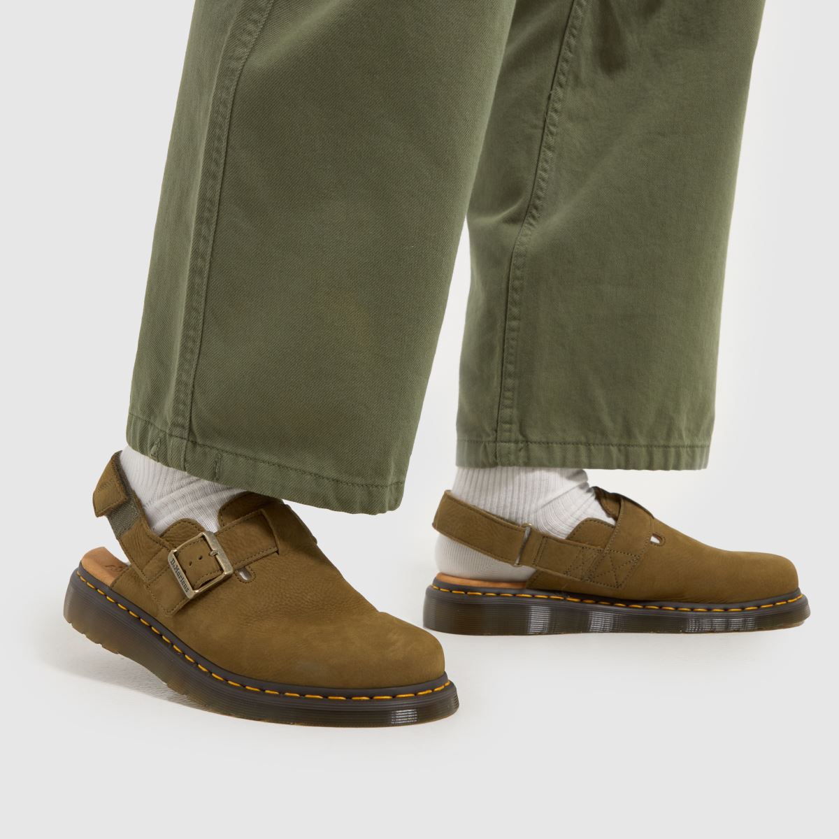 Dr Martens – Jorge II – Khakifärgade mulesandaler
