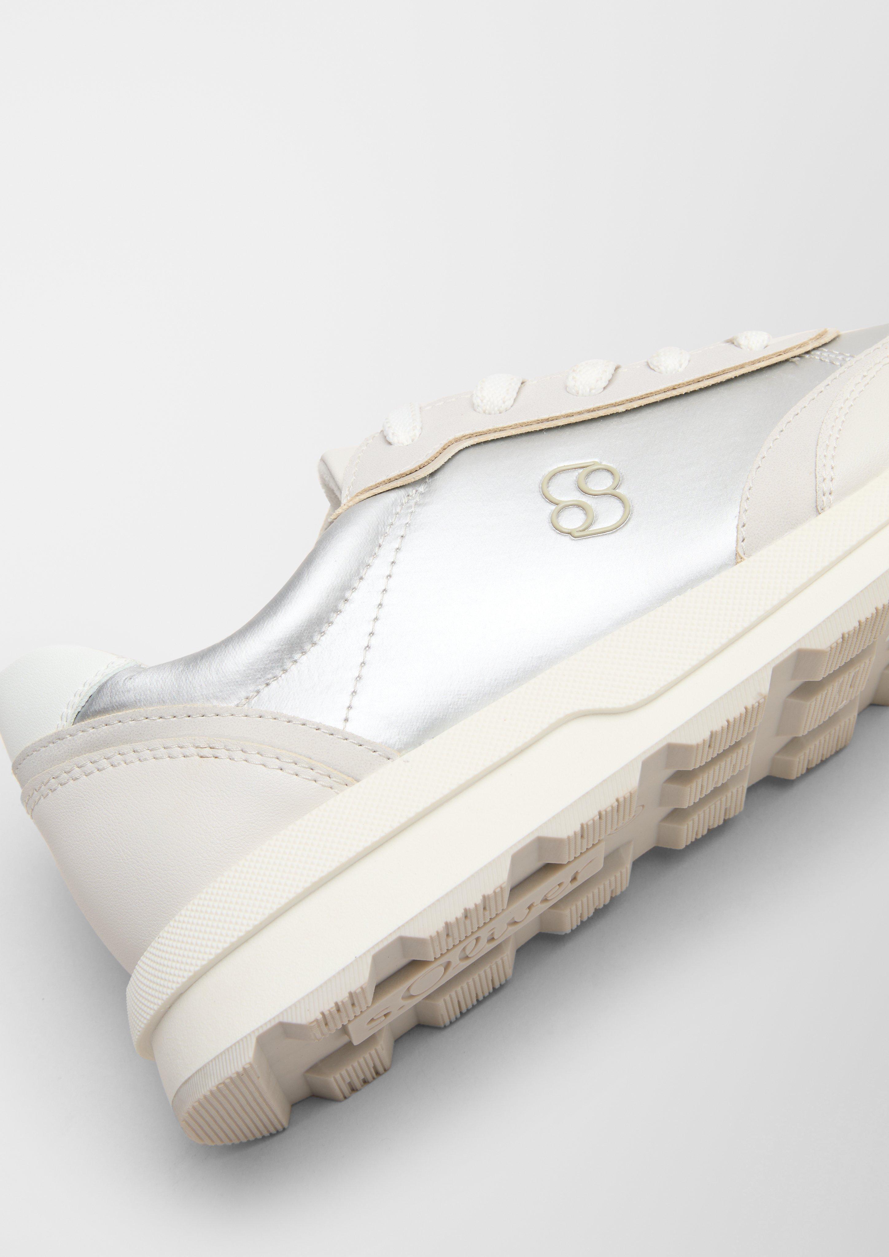 Schnürer in sportlichem Design  6007342-913