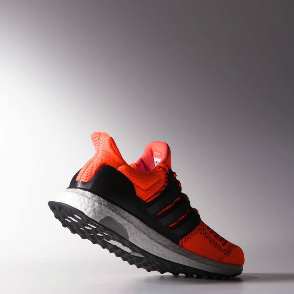adidas UltraBoost B34050 / rot