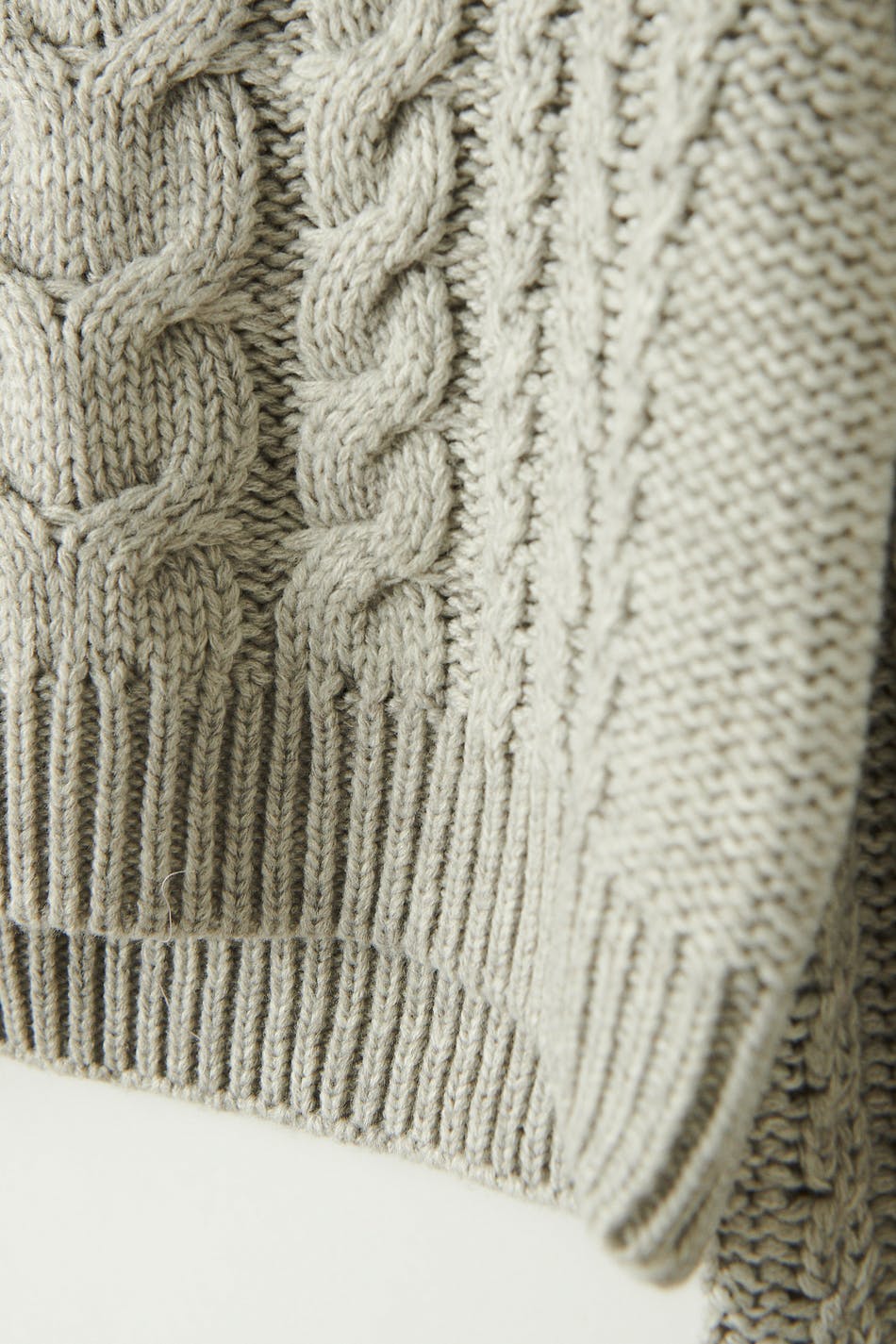 Mika knitted sweater