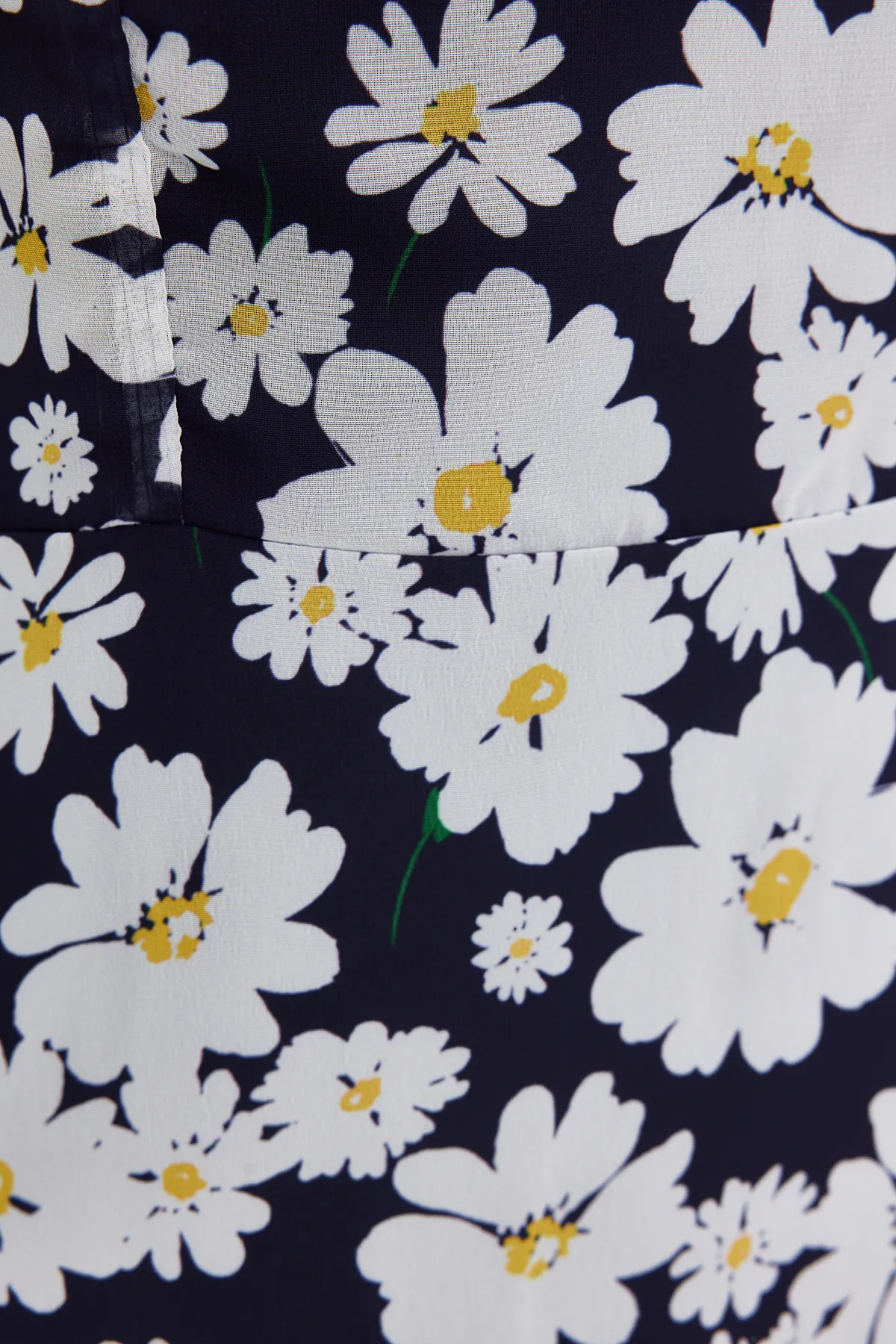 Trendyol Collection  Marineblaues, florales A-Linien-Minikleid aus Chiffon mit Futter TWOSS22EL2168