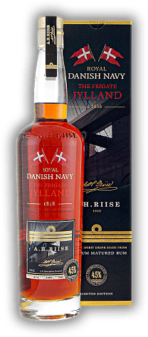A.H. Riise Fregatten Jylland Danish Navy A.H. Riise Fregatten Jylland Danish Navy Eine exklusive Edition. 0,7	 Liter - Vol 45%