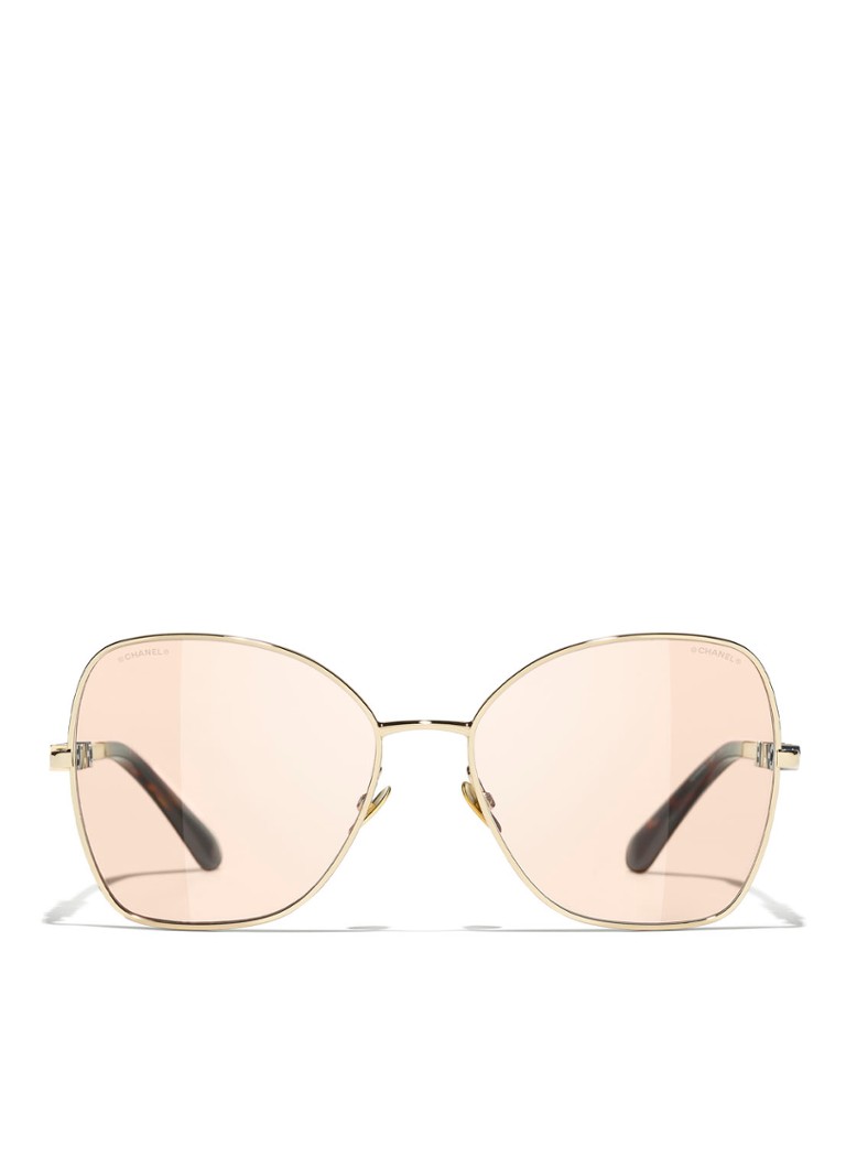 Ochelari de soare Chanel în formă de fluture