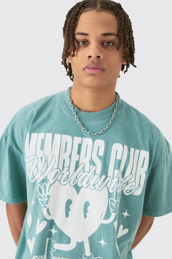 Kastiges Oversize T-Shirt mit rohem Saum und Members Club Herz Waschung