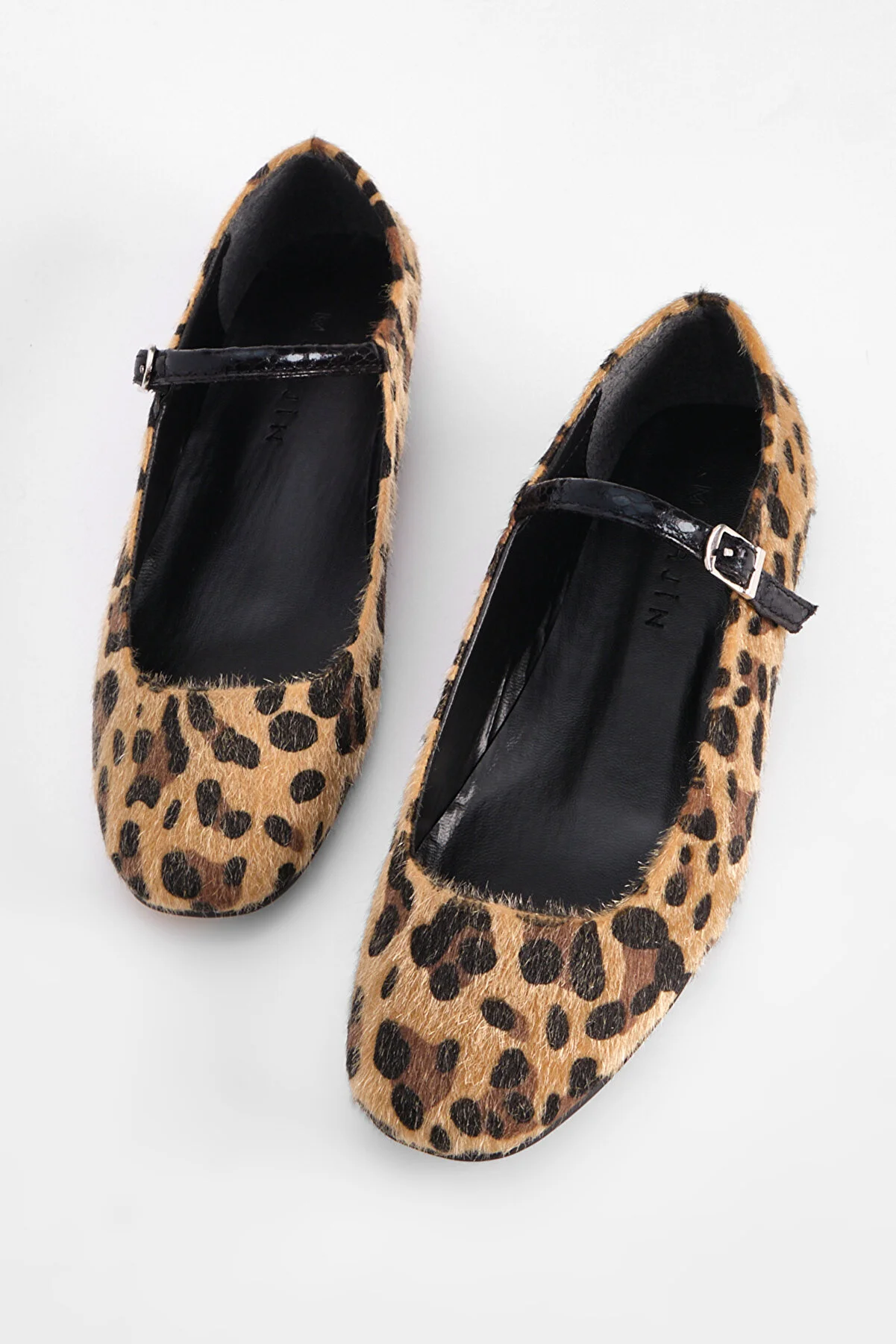 Marjin  Damen Ballerinas mit Riemen Osela Leopard