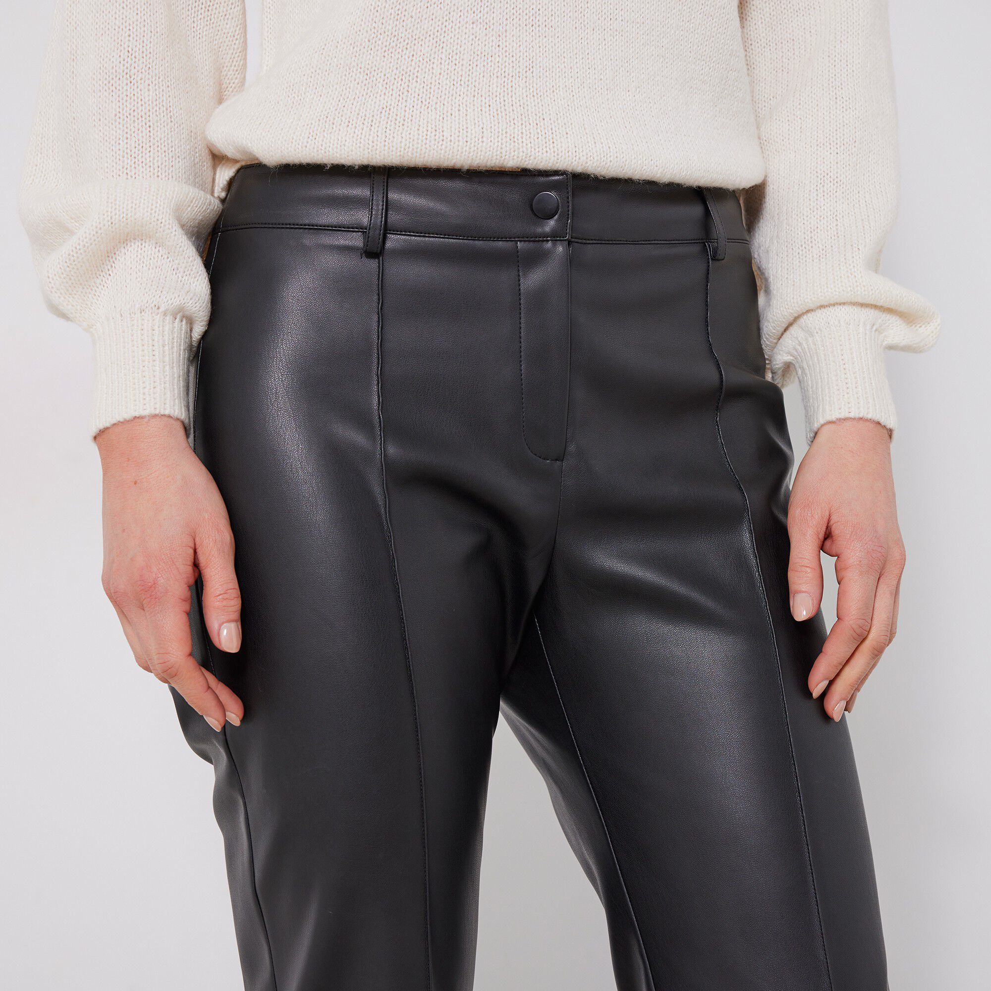 Pantalon fuselé, aspect cuir(1)
