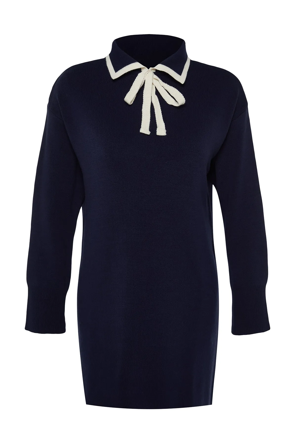 Trendyol Modest  Marineblauer, detaillierter Strickpullover mit Kragen TCTAW24AK00053