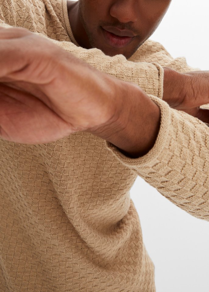 Pullover mit recycelter Baumwolle