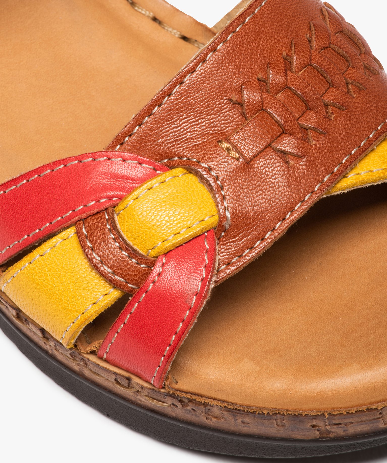 Sandales femme confort en cuir avec brides entrecroisées marron | GEMO