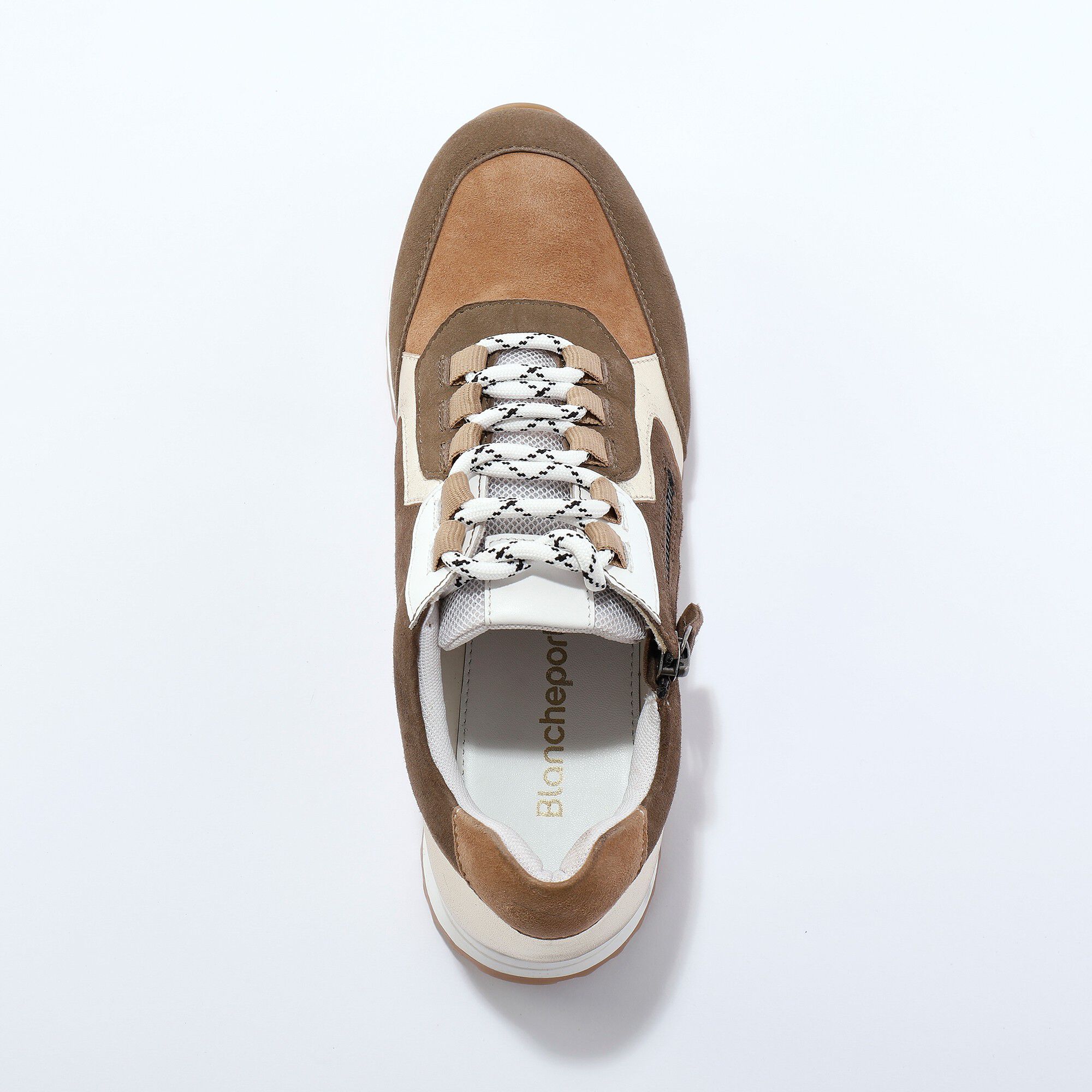 Baskets sneakers cuir, empiècements fantaisie contrastés