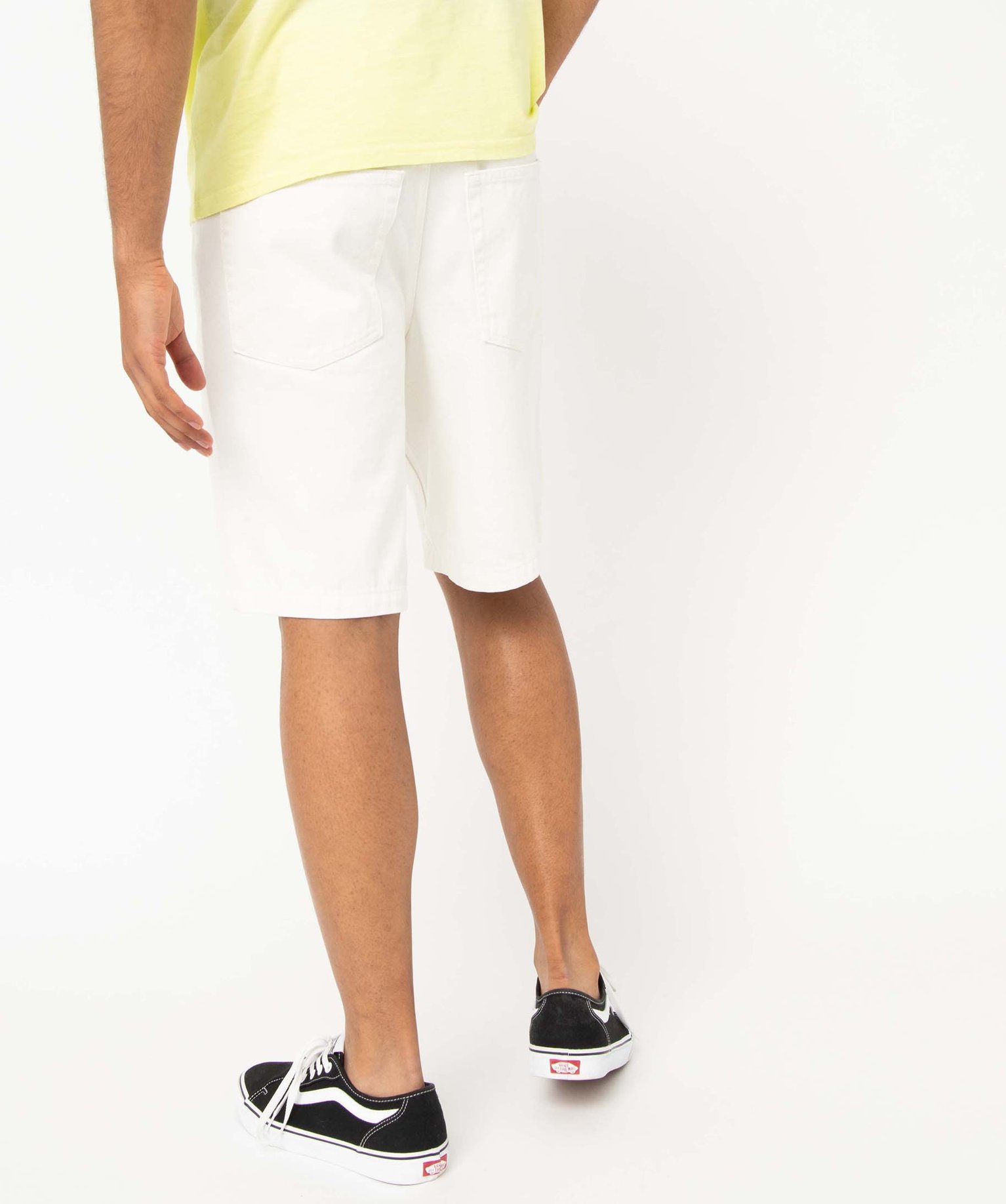 Bermuda homme en toile denim coupe large blanc | GEMO