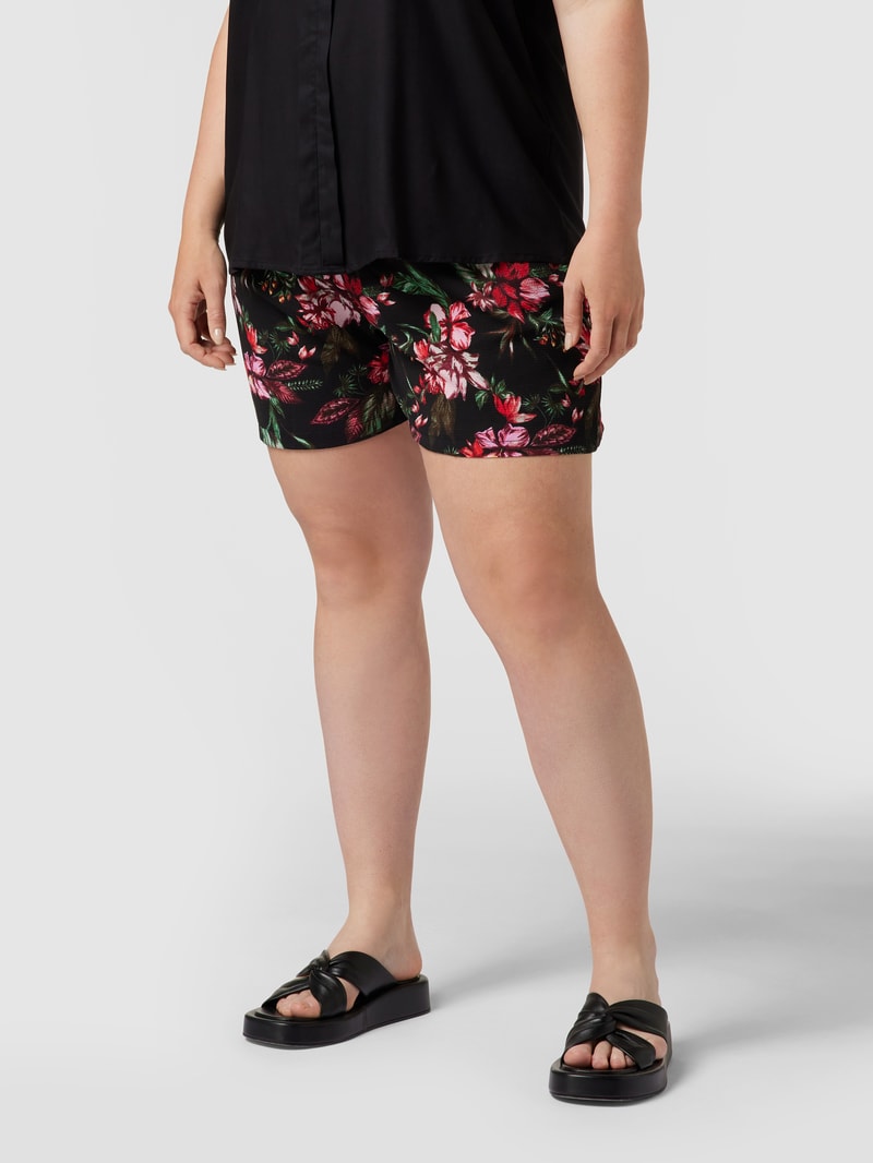 PLUS SIZE Shorts mit floralem Muster in schwarz
