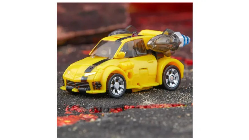 Hasbro - Transformers Legacy United Deluxe Animated Universe Bumblebee