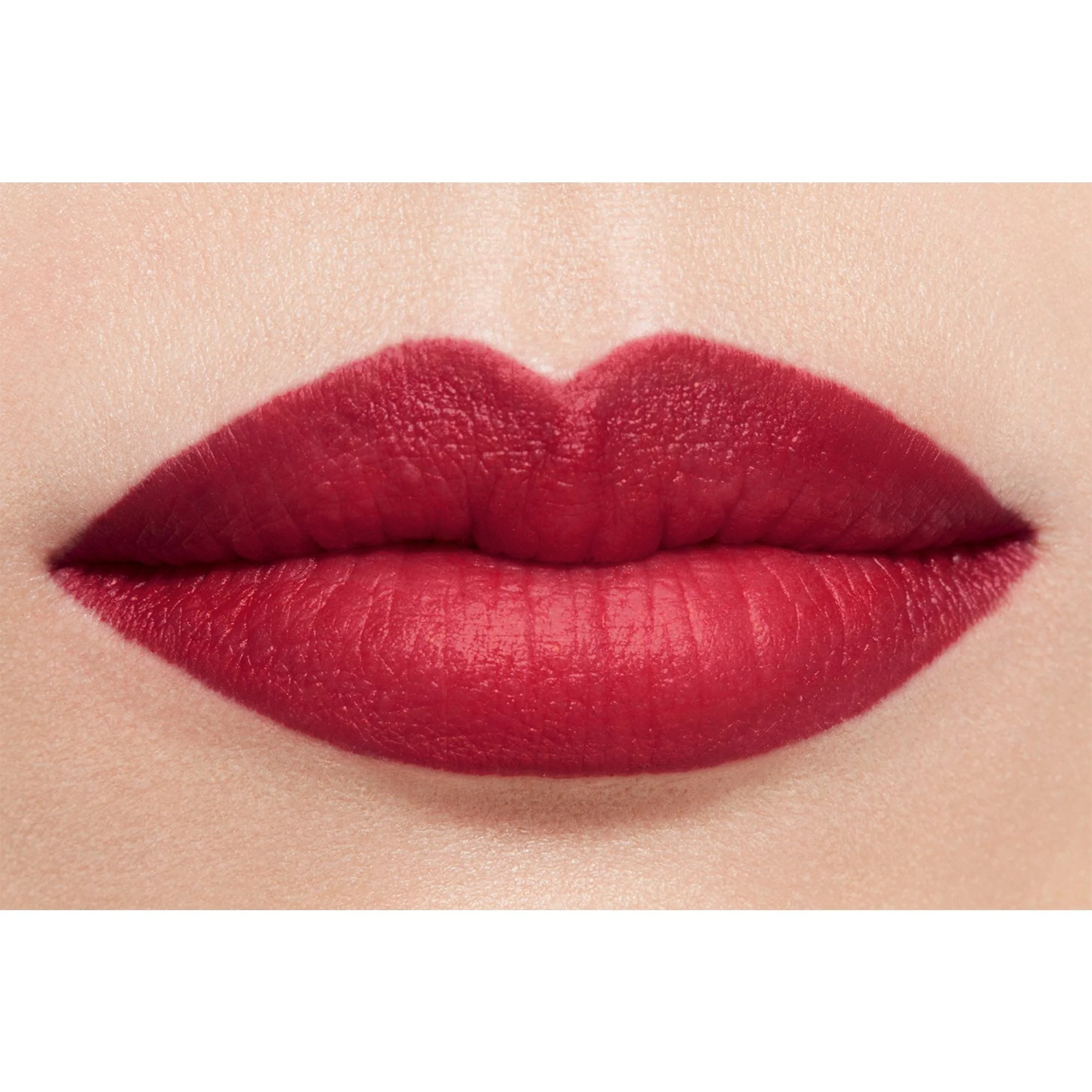 ROUGE ALLURE VELVET - O BATOM AVELUDADO E LUMINOSO