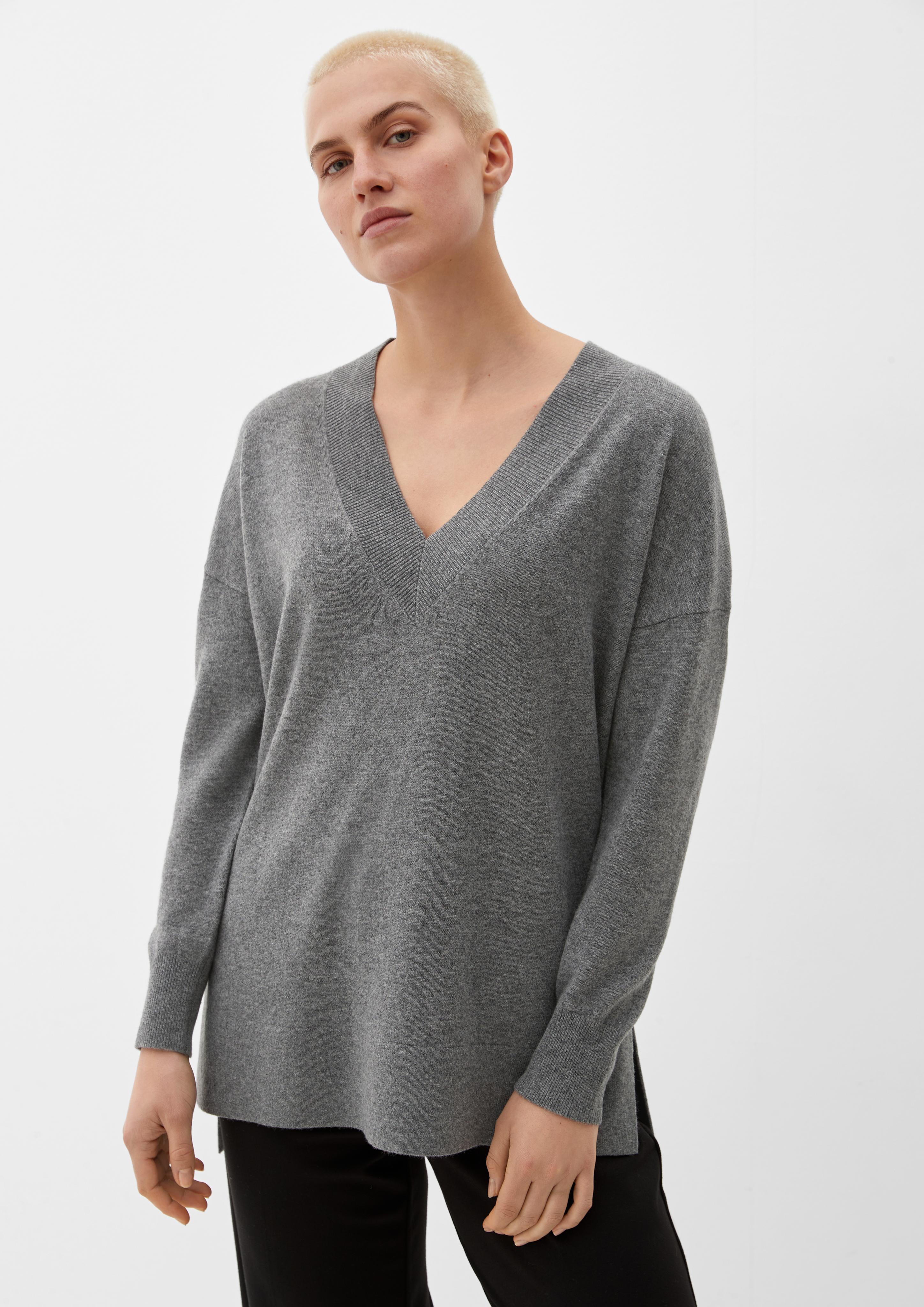 Kaschmirpullover mit V-Ausschnitt  2123894-9730