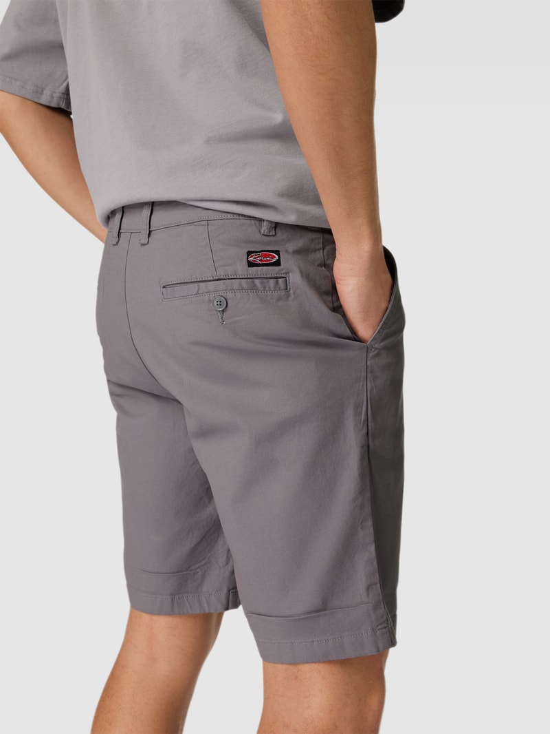 Bermudas mit Paspeltaschen in graphit
