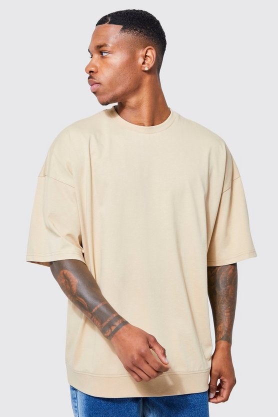 Oversize T-Shirt mit geripptem Saum