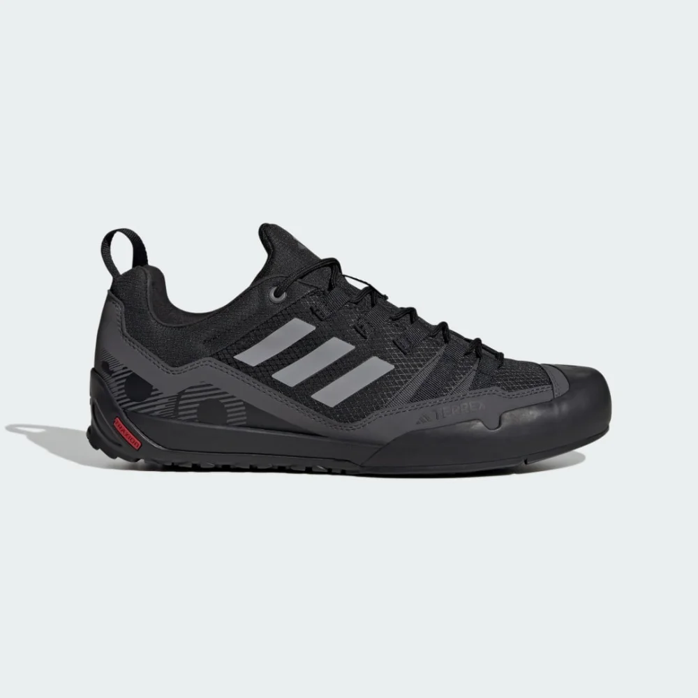 adidas Swift Solo 2.0 IE6901 / schwarz