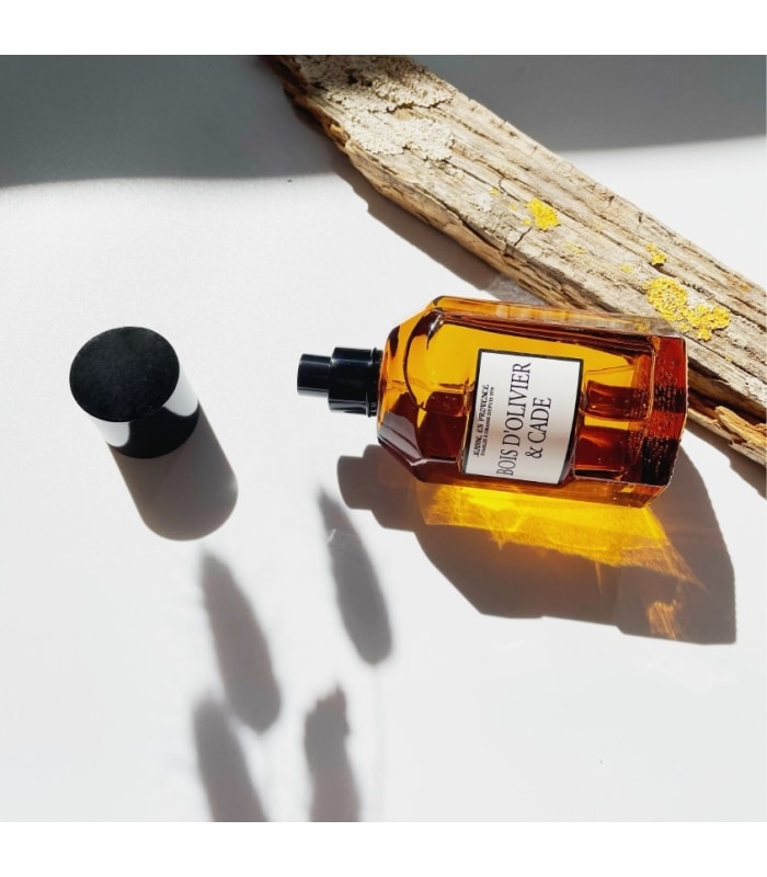 JEANNE EN PROVENCE-BOIS D'OLIVIER & CADE-Eau de Toilette Vaporisateur