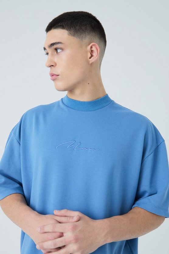 Kastiges Oversize Premium T-Shirt mit Stickerei