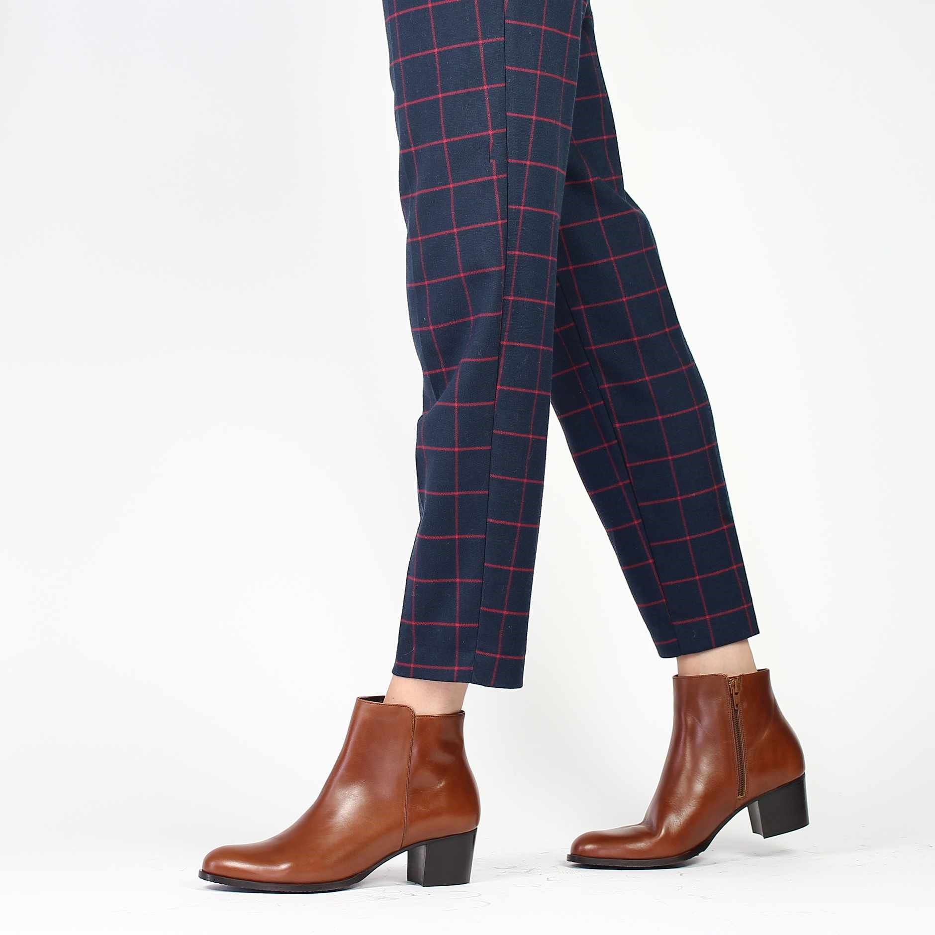 Janie Philip  CACHOU - Cognac