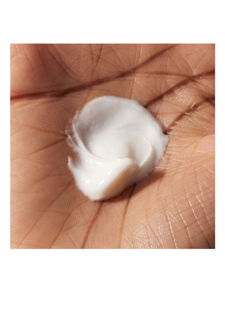 Scrub exfoliant enzimatic cu lotus Humanrace