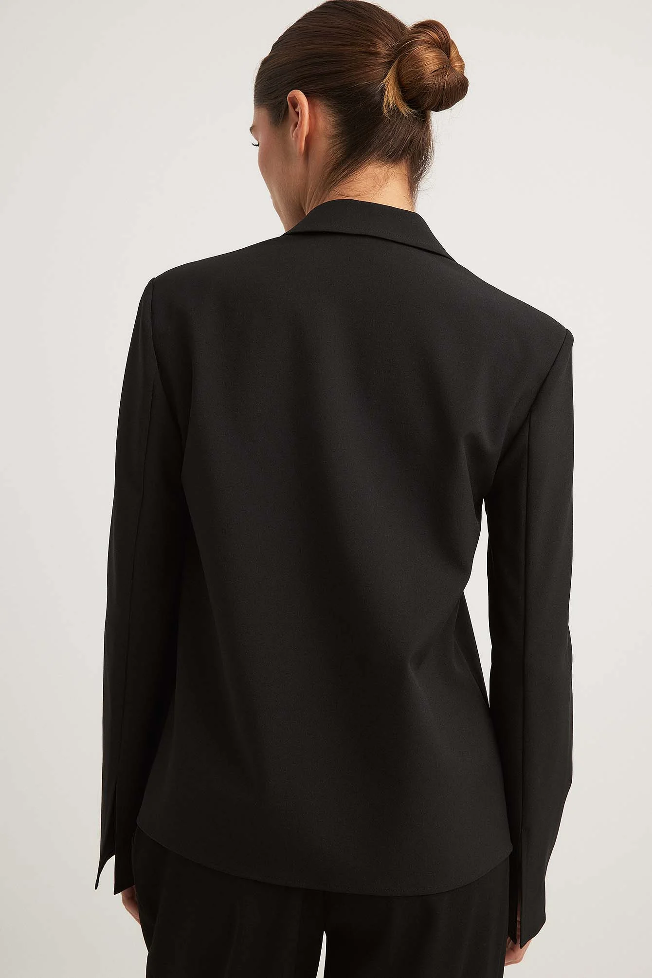 Bluse mit Schnallendetail vorne