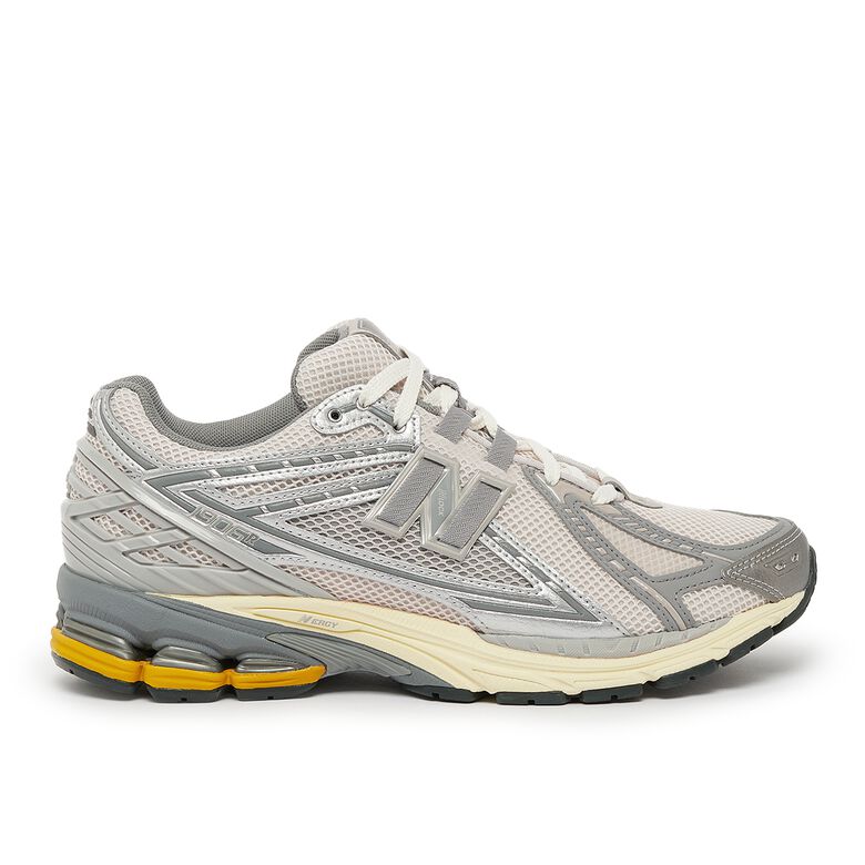 New Balance M1906RRD moonrock