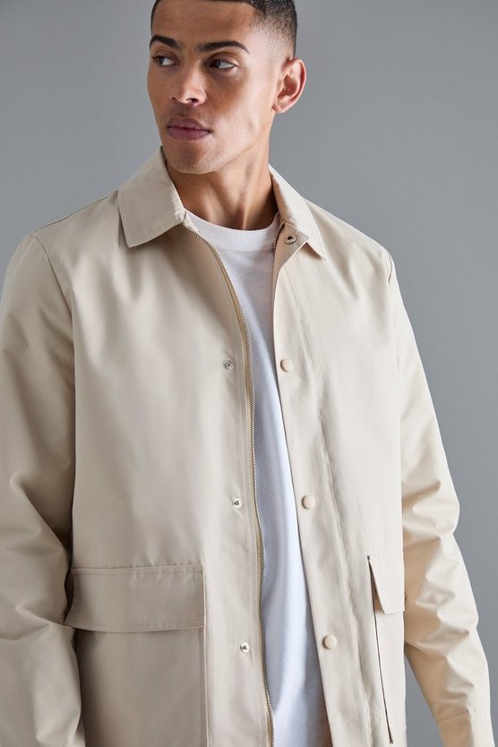 Mittellange Regenjacke mit Taschen-Detail