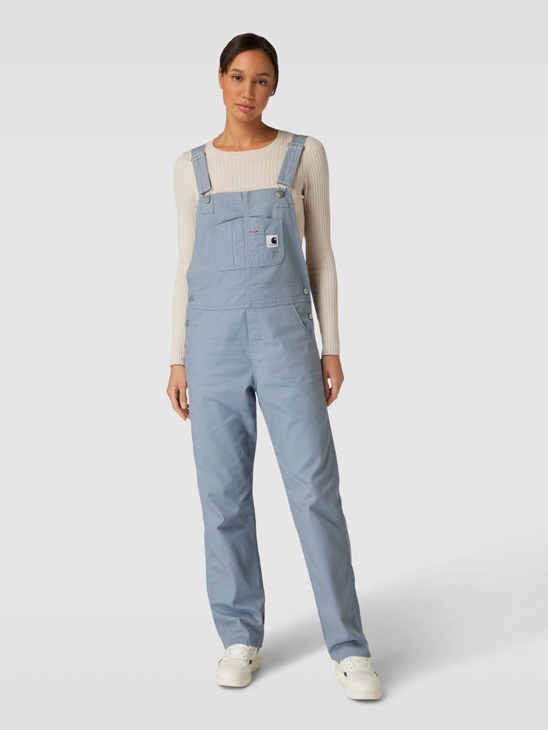 Latzhose mit Label-Detail in hellblau