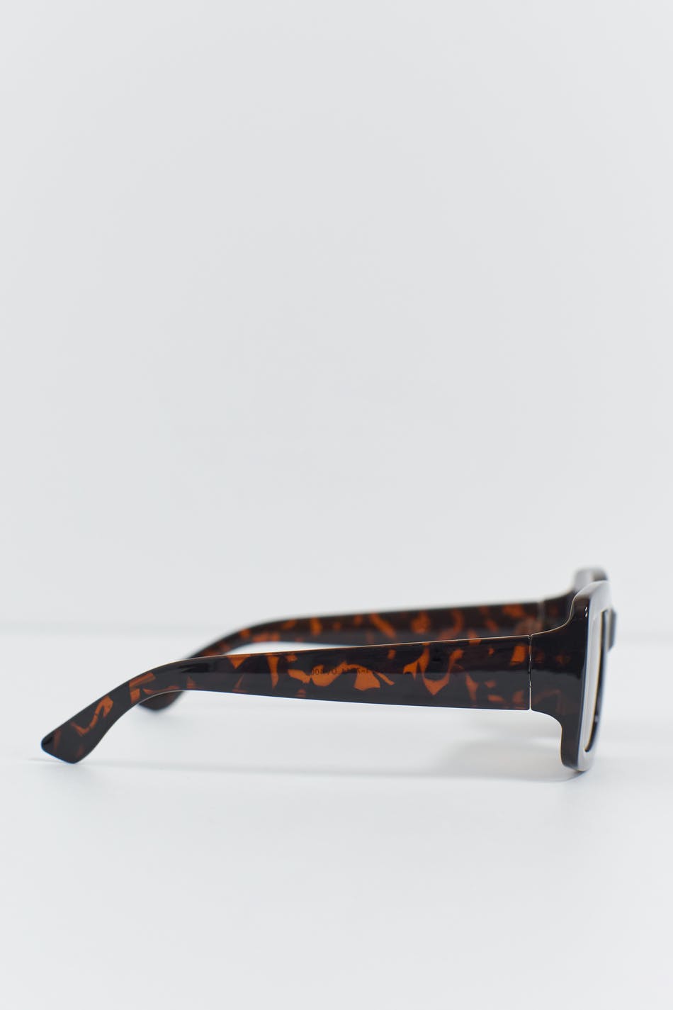 Square shaped sunglasses