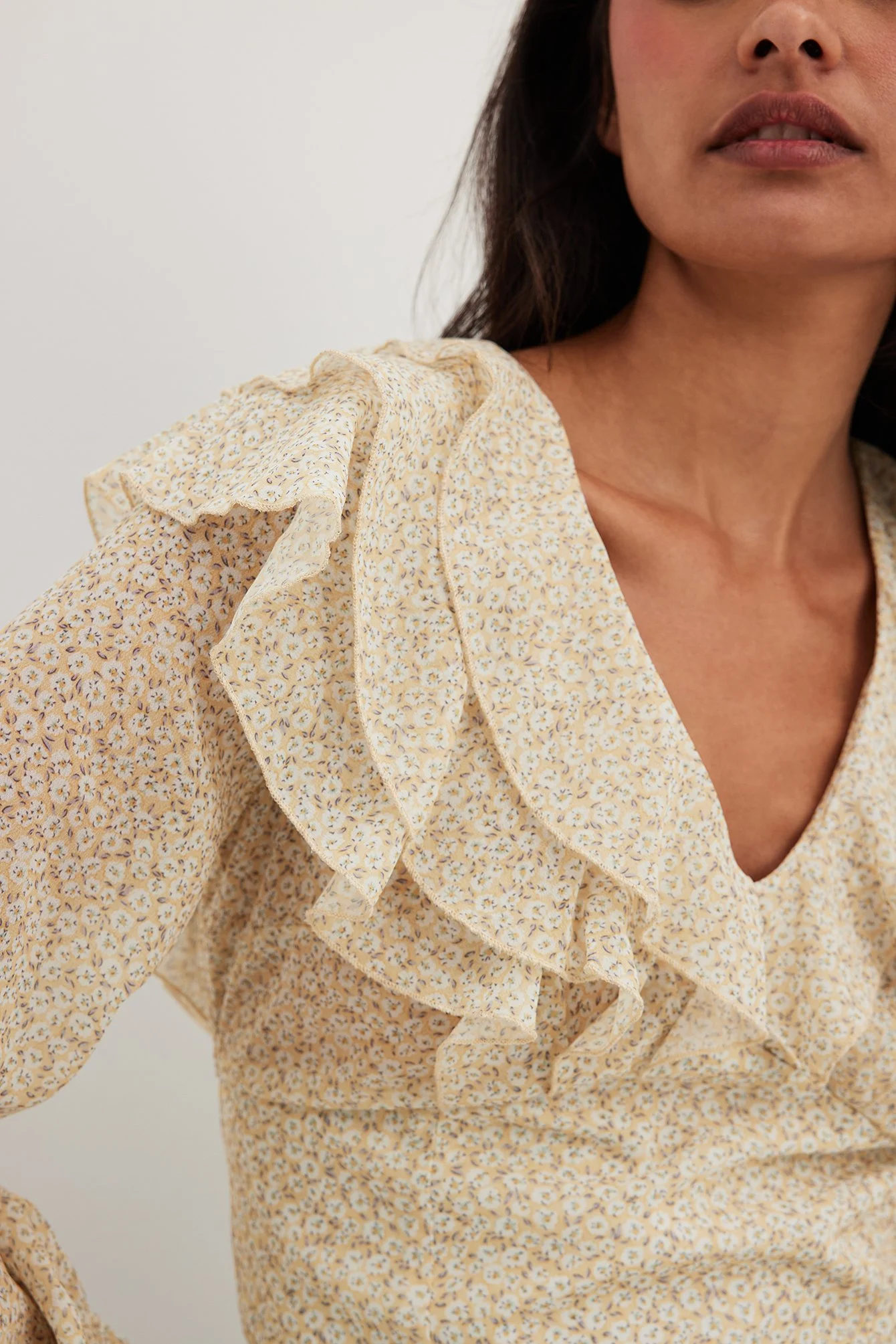 Recycelte Rüschenbluse