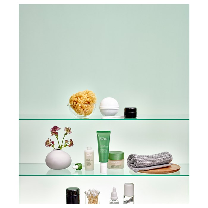 Oil-Free Matte Effect Gel-Cream