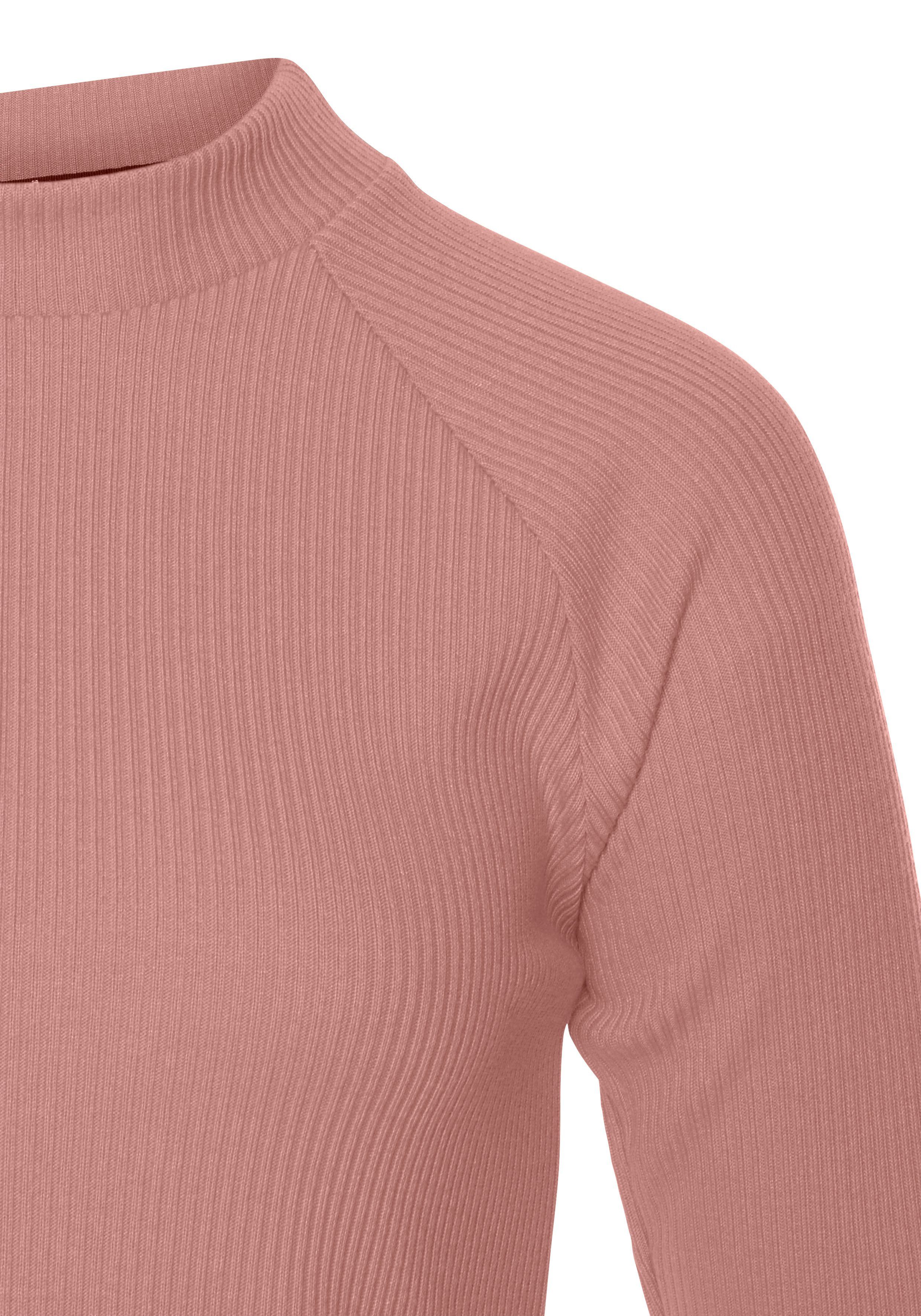 Bench. Strickpullover mit weiten Ärmeln