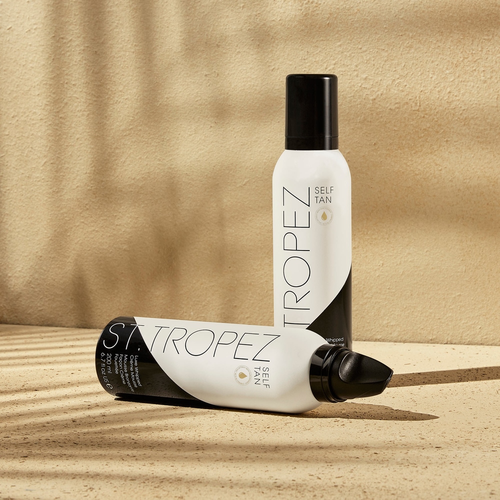 st tropez Self Tan Luxe Mousse de Bronzage Façon Crème Fouettée Soin Autobronzant Corps