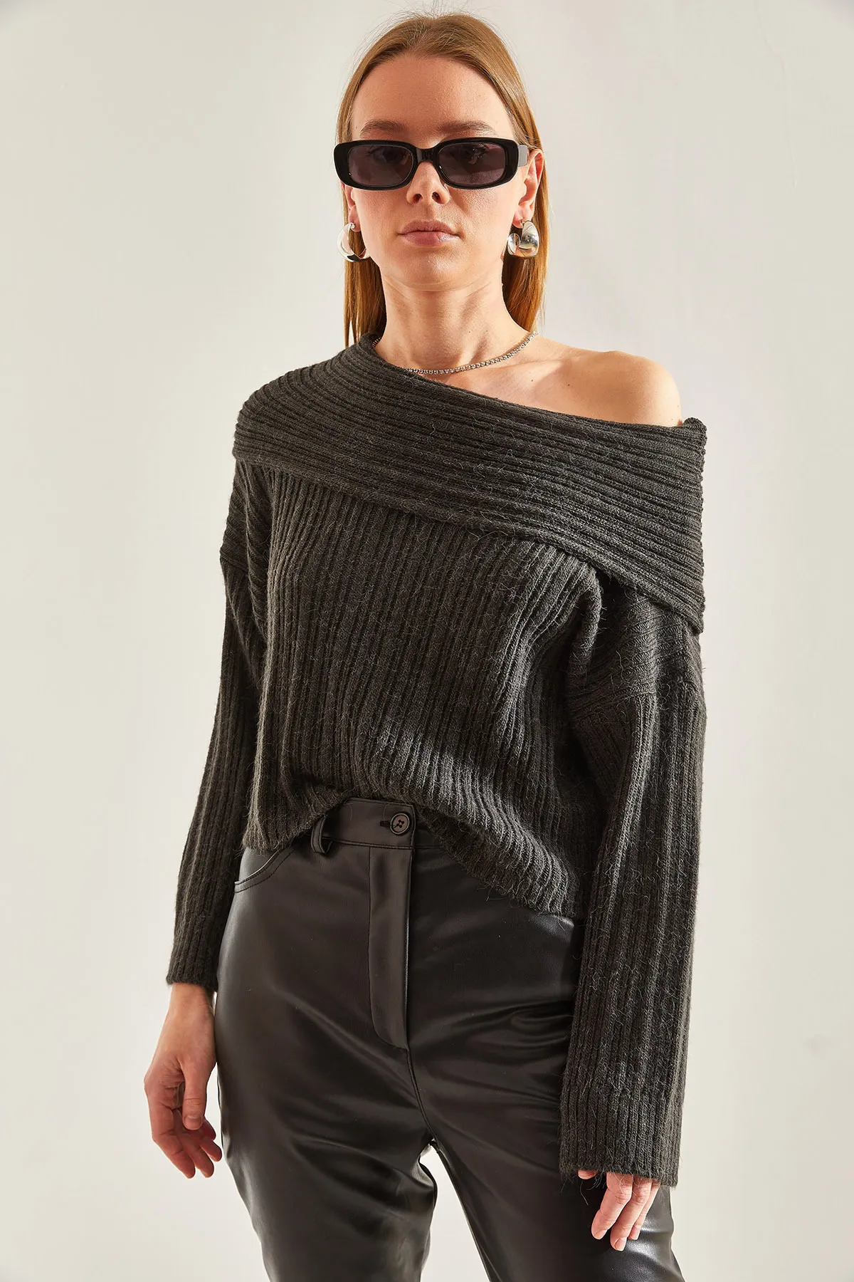 Bianco Lucci  Damenpullover mit Rüschenkragen