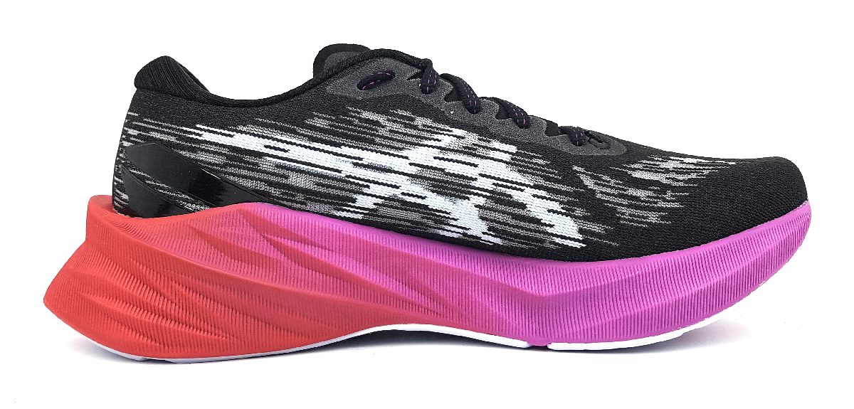 Asics Novablast 3 1012B288-002 Schwarz 002 black pink