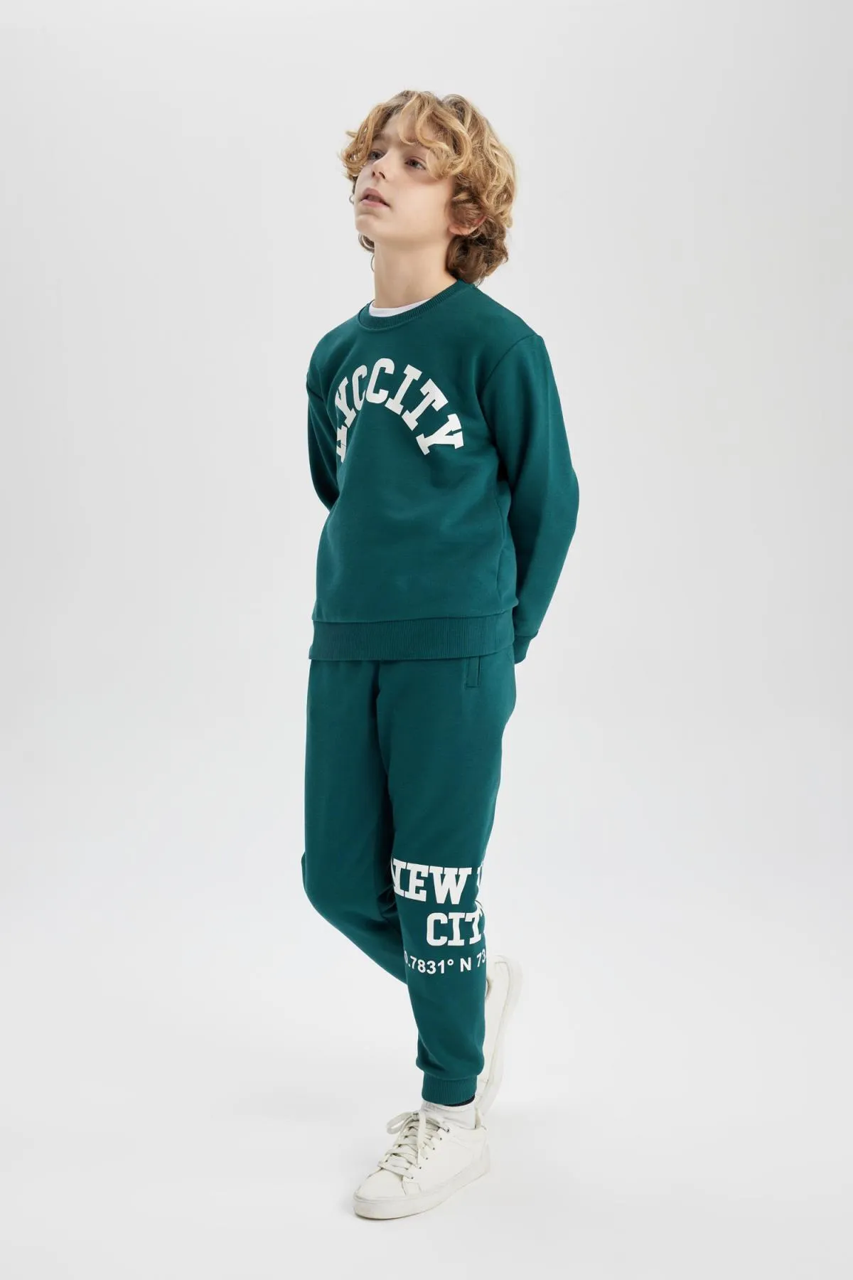 DeFacto  Bedruckte Jogginghose für Jungen B8924a823cw