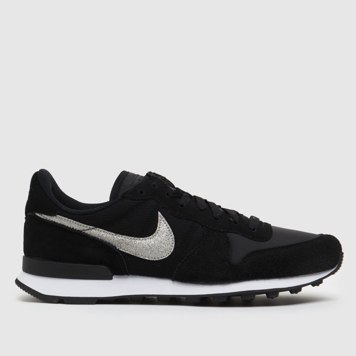 Nike Internationalist – Svarta och vita träningsskor