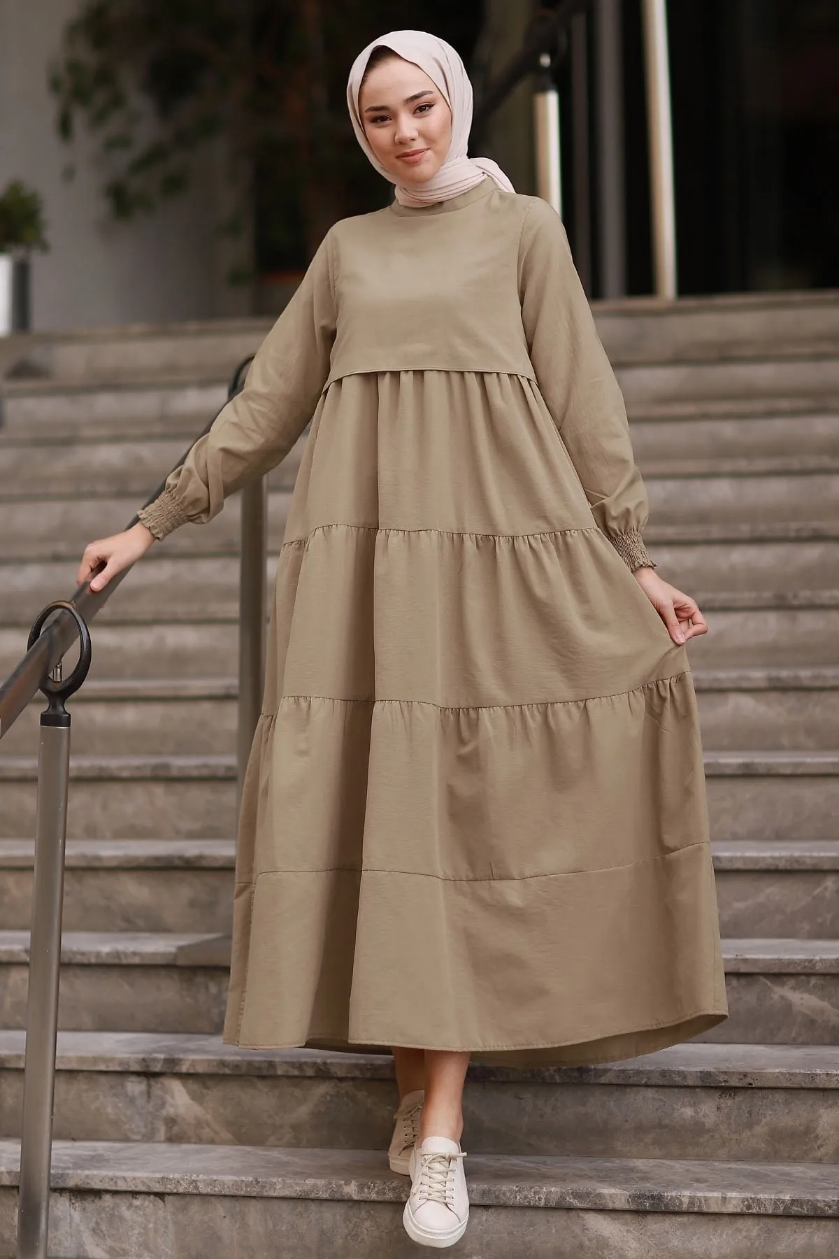 InStyle  Einlagiges, detailliertes Freizeitkleid – Creme