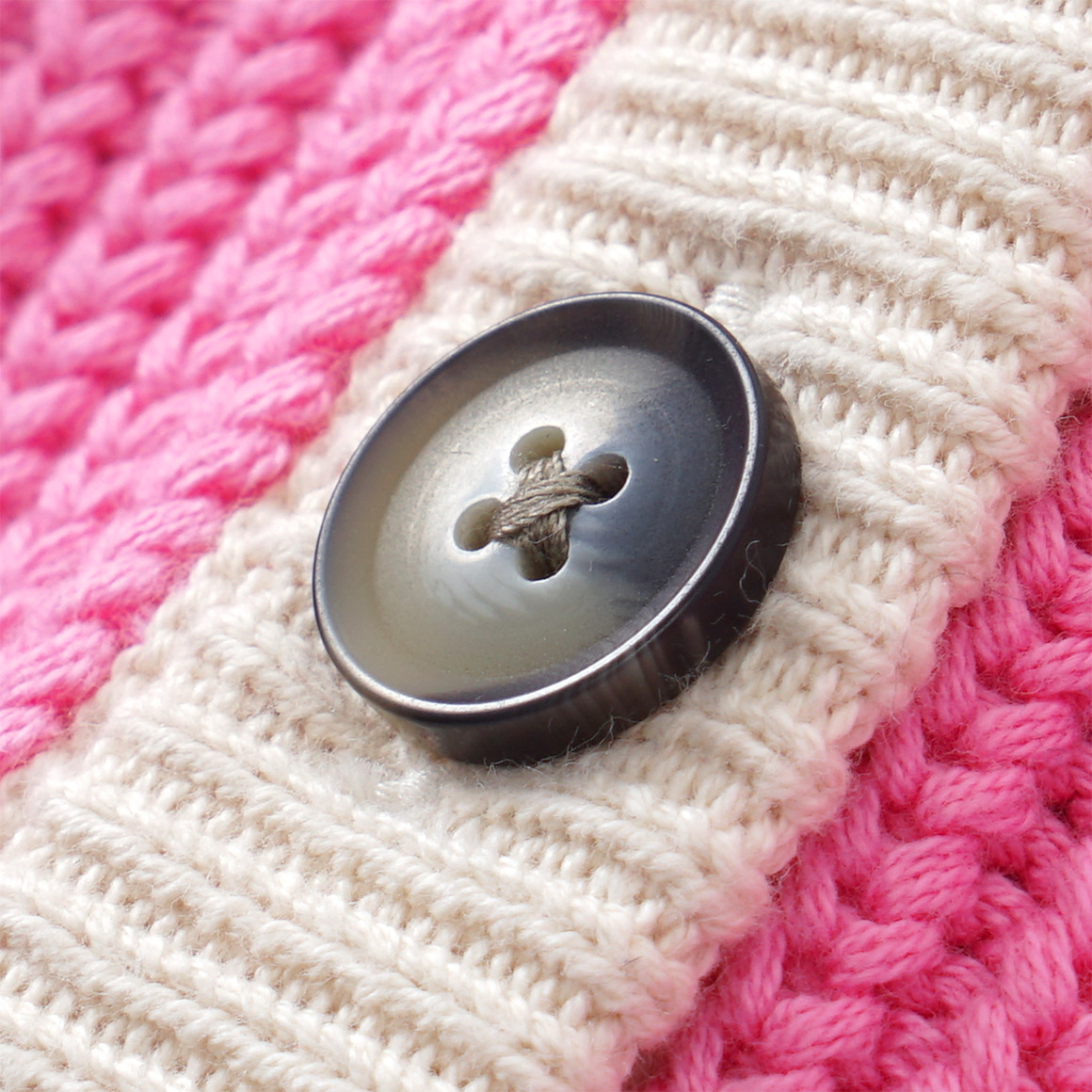 Mädchen Strickjacke mit Flächenteilern