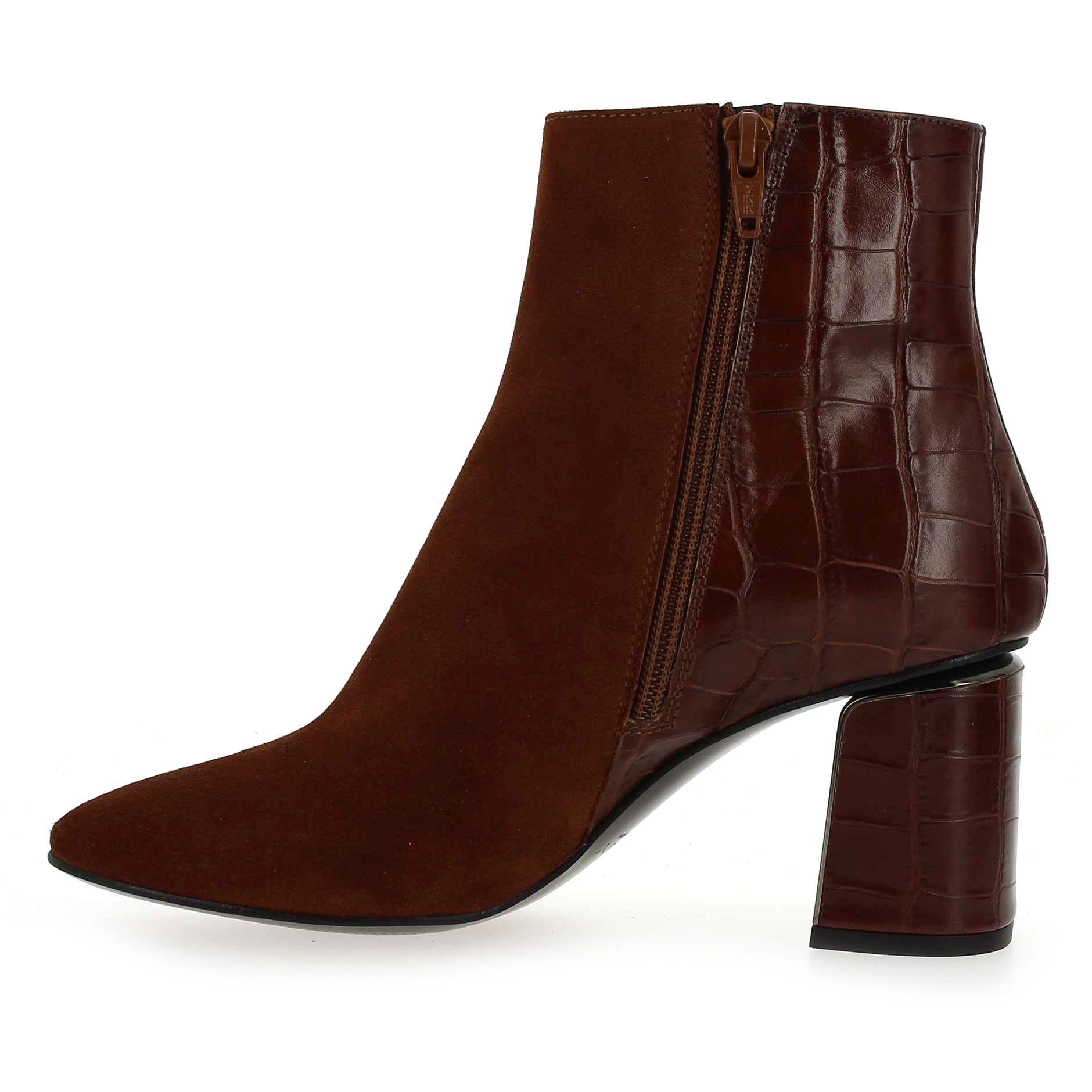 J Hay  2880 - Cognac