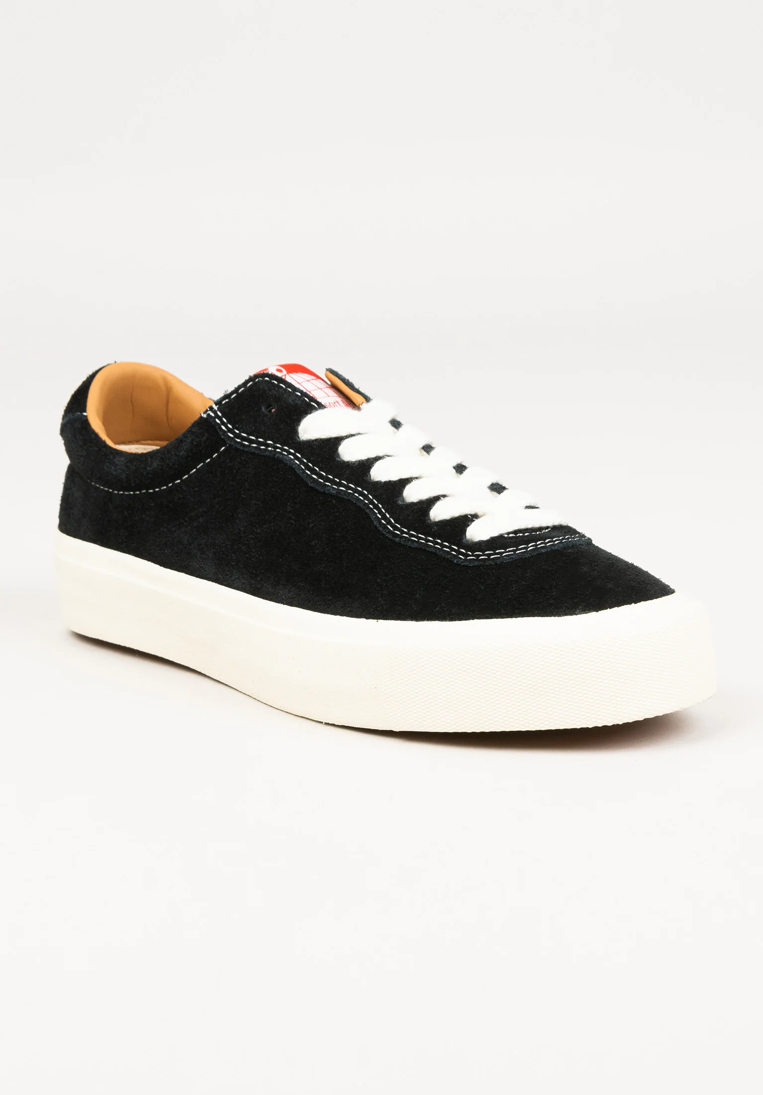 VM001 Suede Low