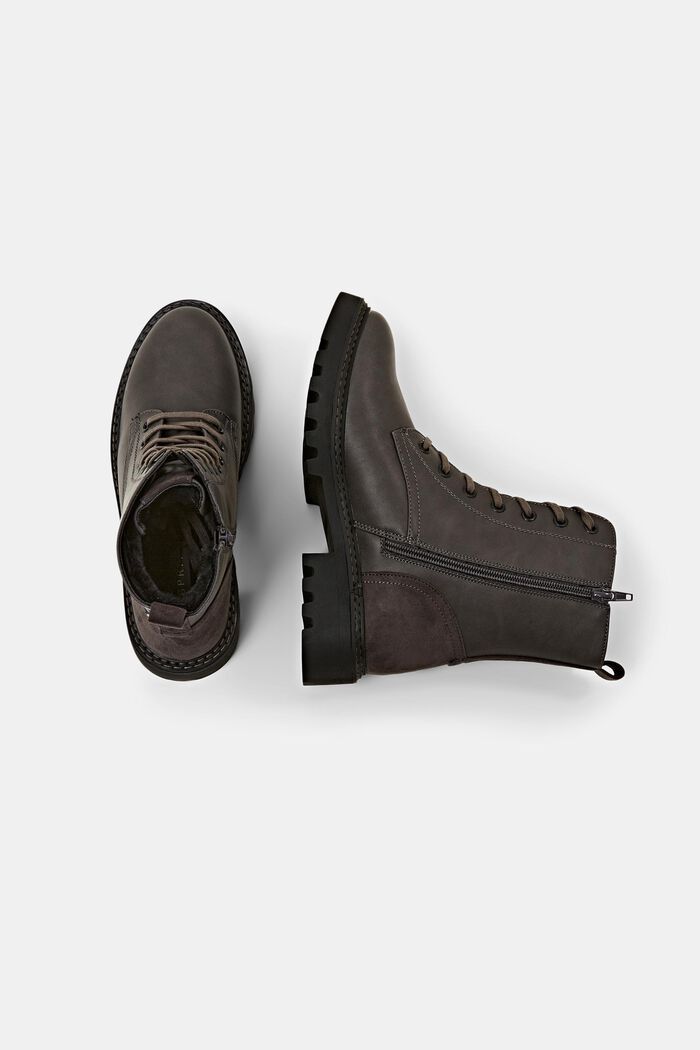 Schnürboots aus veganem Leder