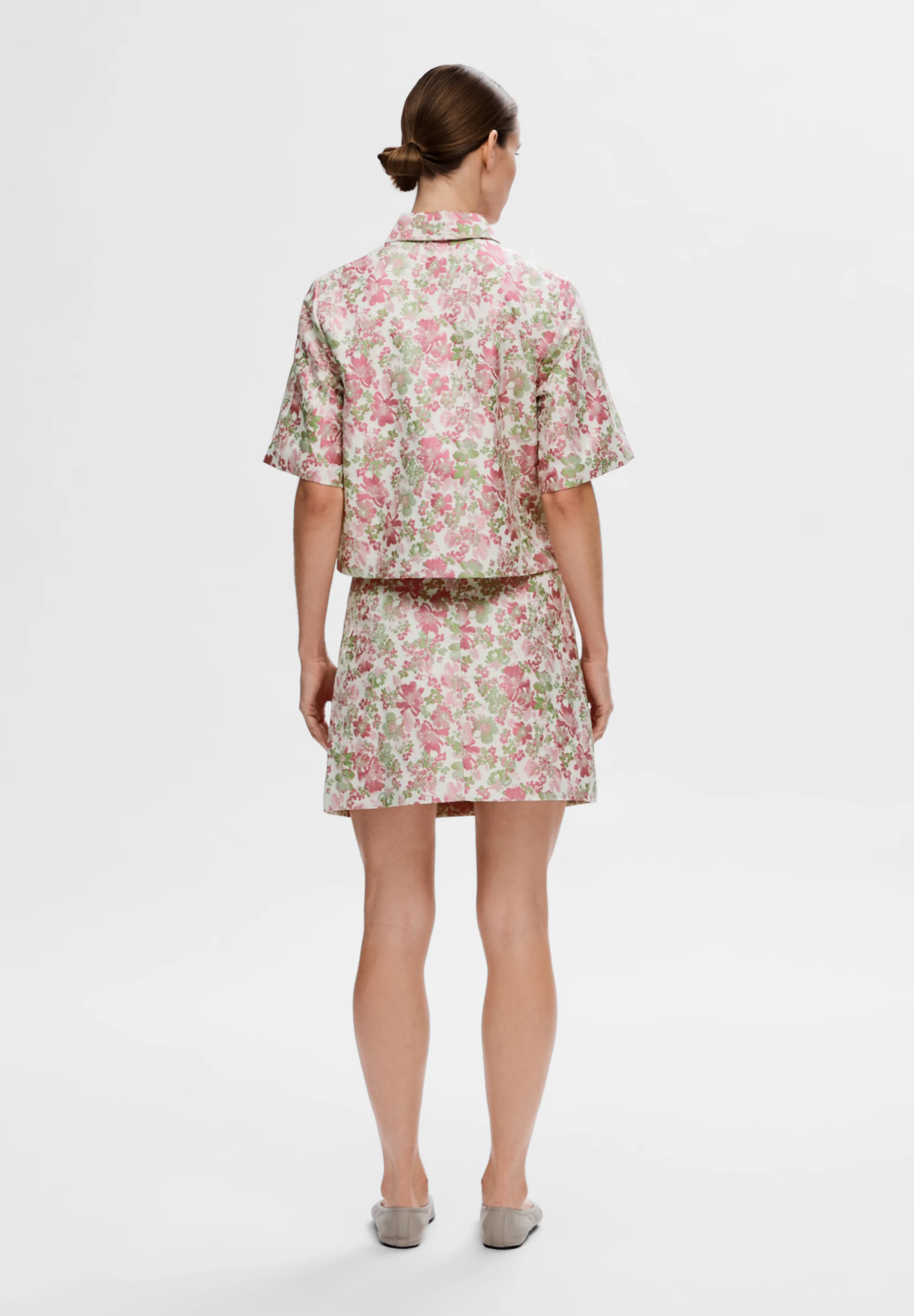 Selected Femme SLFARISA FALDA CORTA - Falda campana