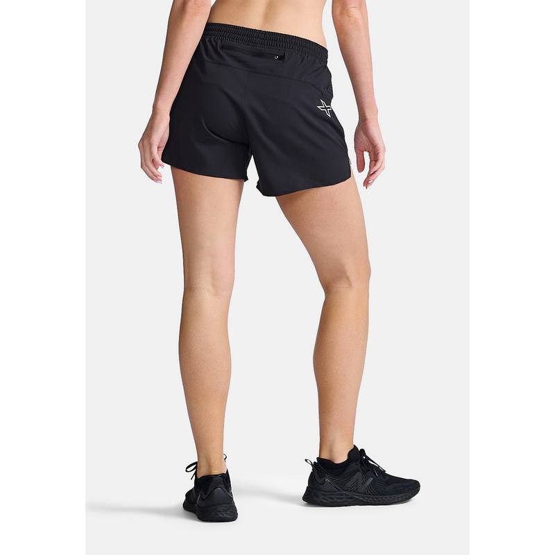 2XU Aero 5 Inch Funktionsshorts Damen