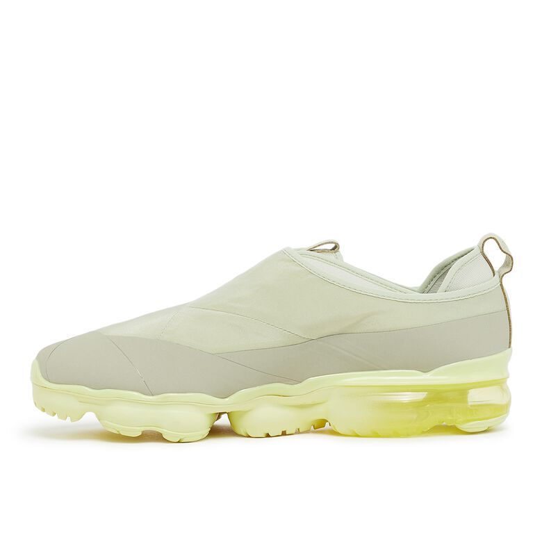 NIKE Air Vapormax Moc Roam 